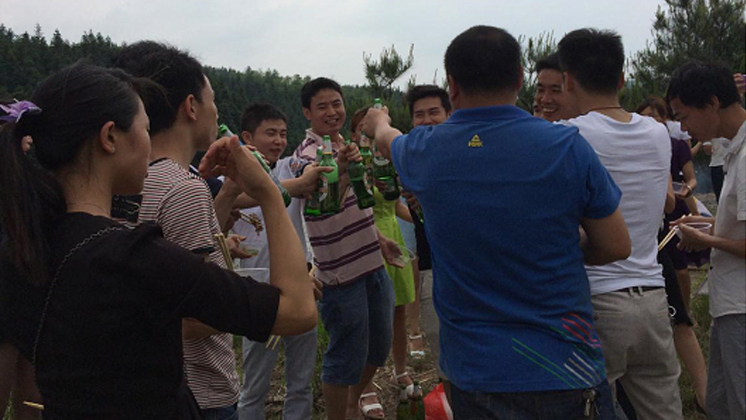 野飯香炊玉，炬神電子團隊活動：野炊